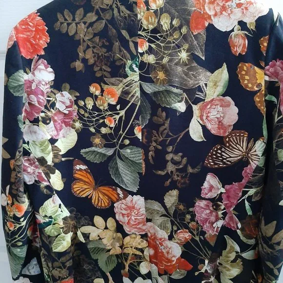 Jacket - Picture 8 of 12